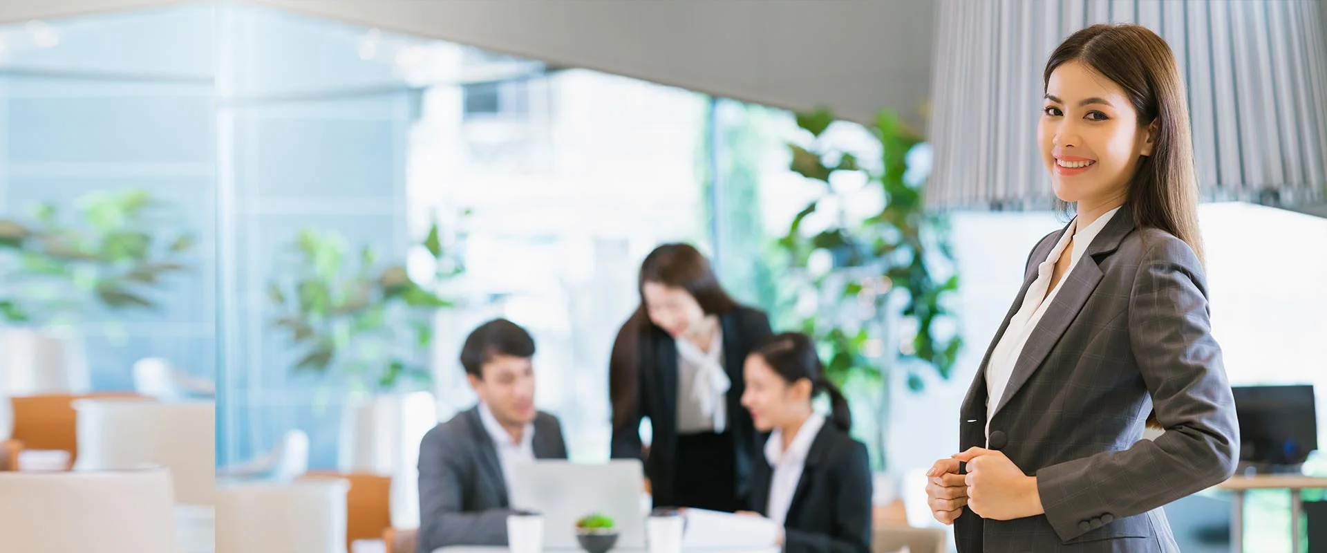 Banner Tuyển dụng